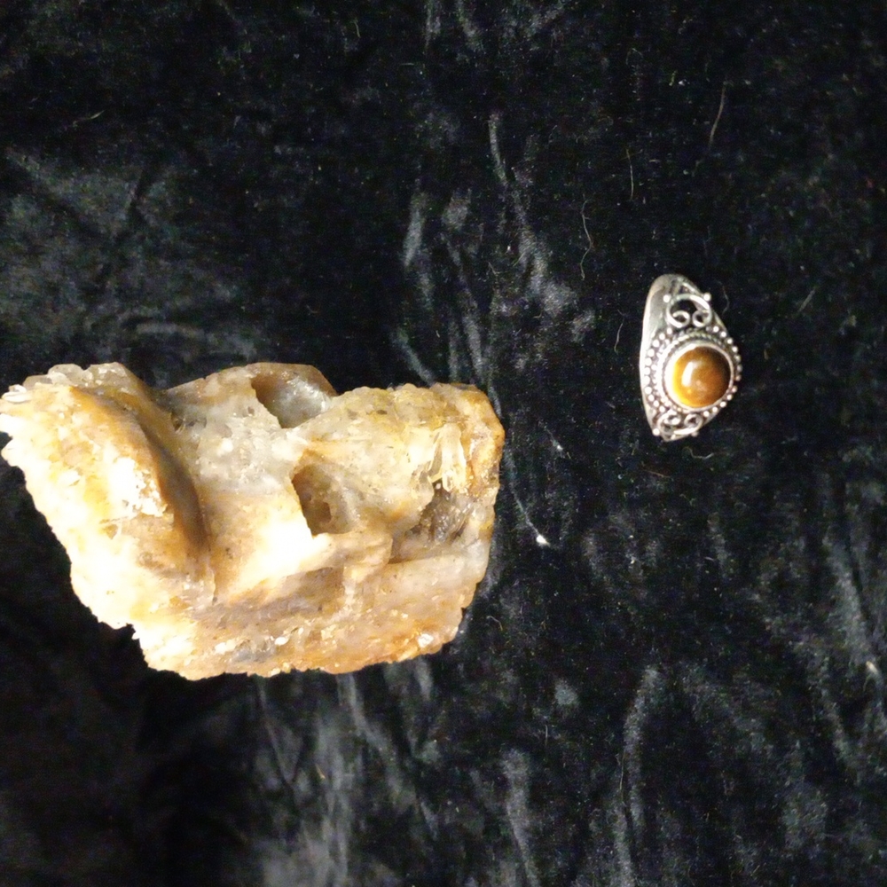 123 Tiger Eye Silver Gemstone Ring size 7.5 stamped 925 shipping sale